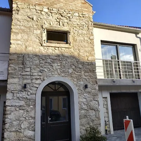 Διαμέρισμα Rakoczi Tower